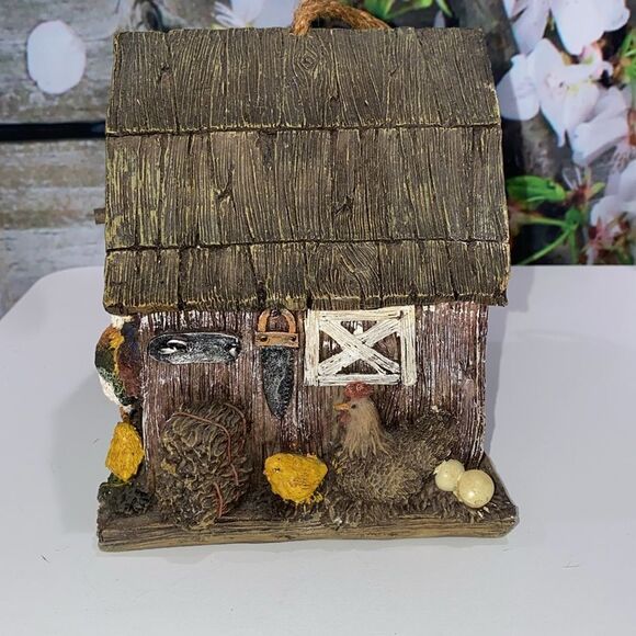 Vintage Rustic Country Barn Birdhouse with Rooster and Chicks Resin Home Garden - Picture 6 of 11